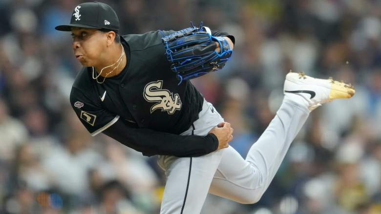 Jedixson Paez, then of the Chicago White Sox, pitches