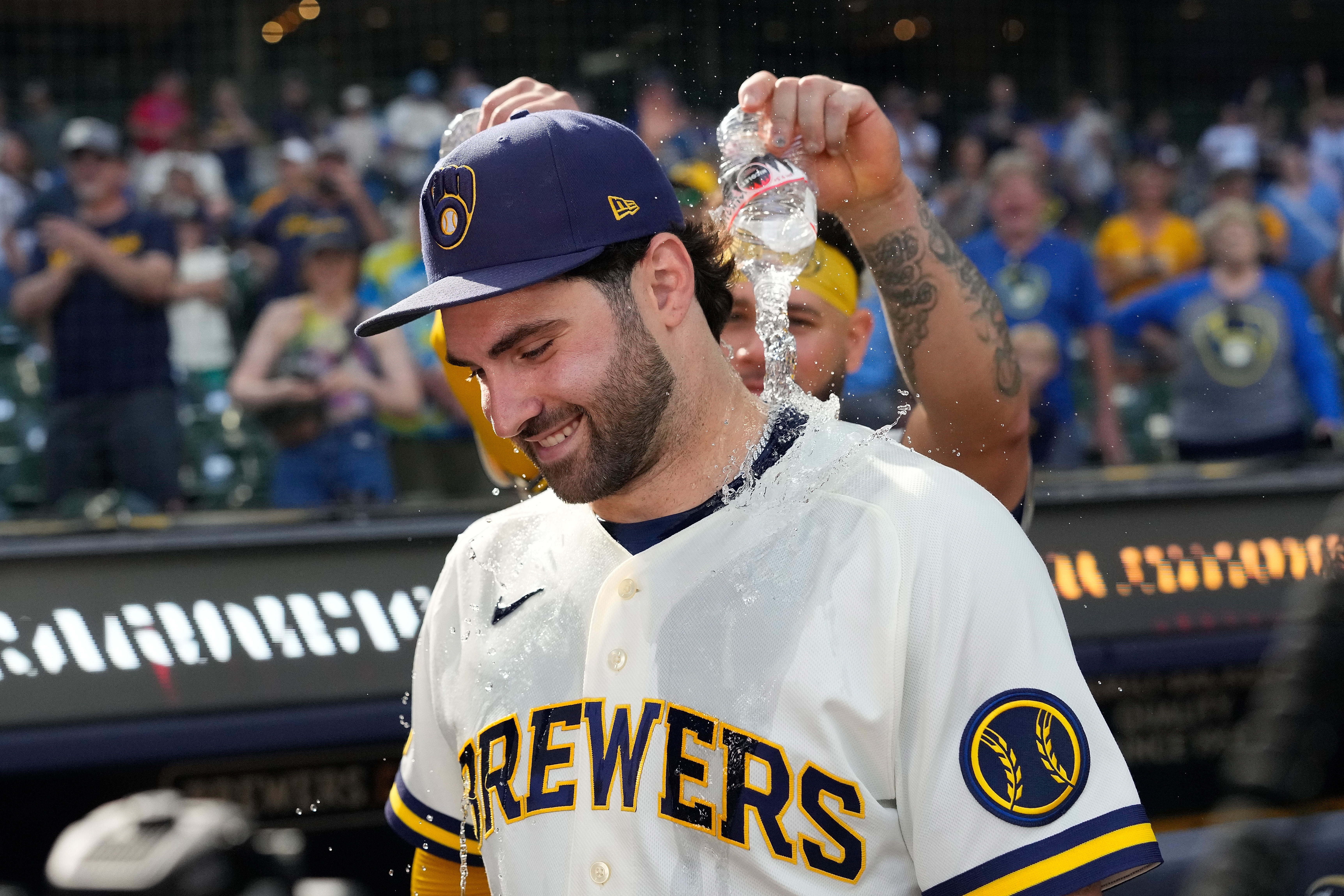 Seattle Mariners v Milwaukee Brewers