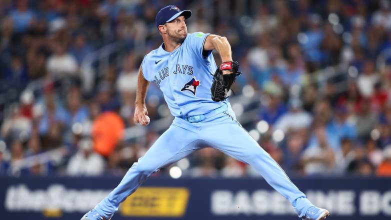 St. Louis Cardinals v Toronto Blue Jays