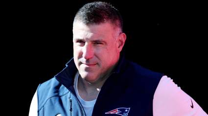Patriots’ Mike Vrabel Gives Update on A.J. Brown