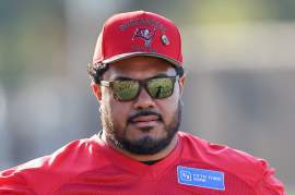 San Francisco 49ers Get Major Update on Trade Pursuit of Vita Vea: Report