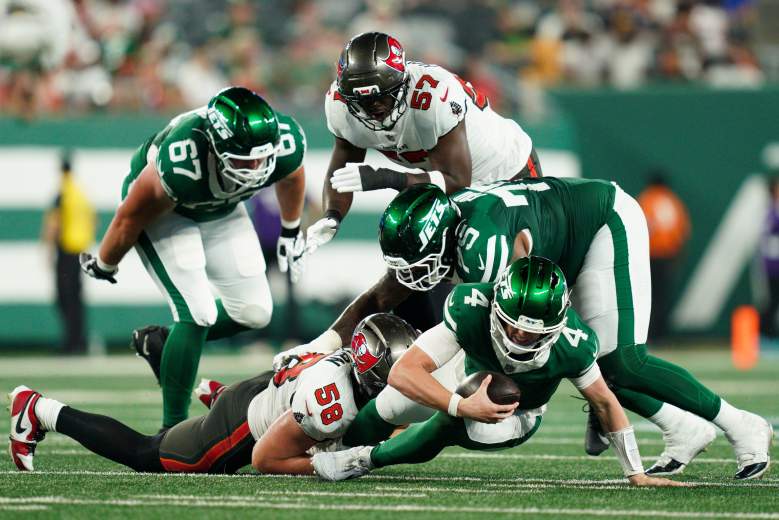 Tampa Bay Buccaneers v New York Jets