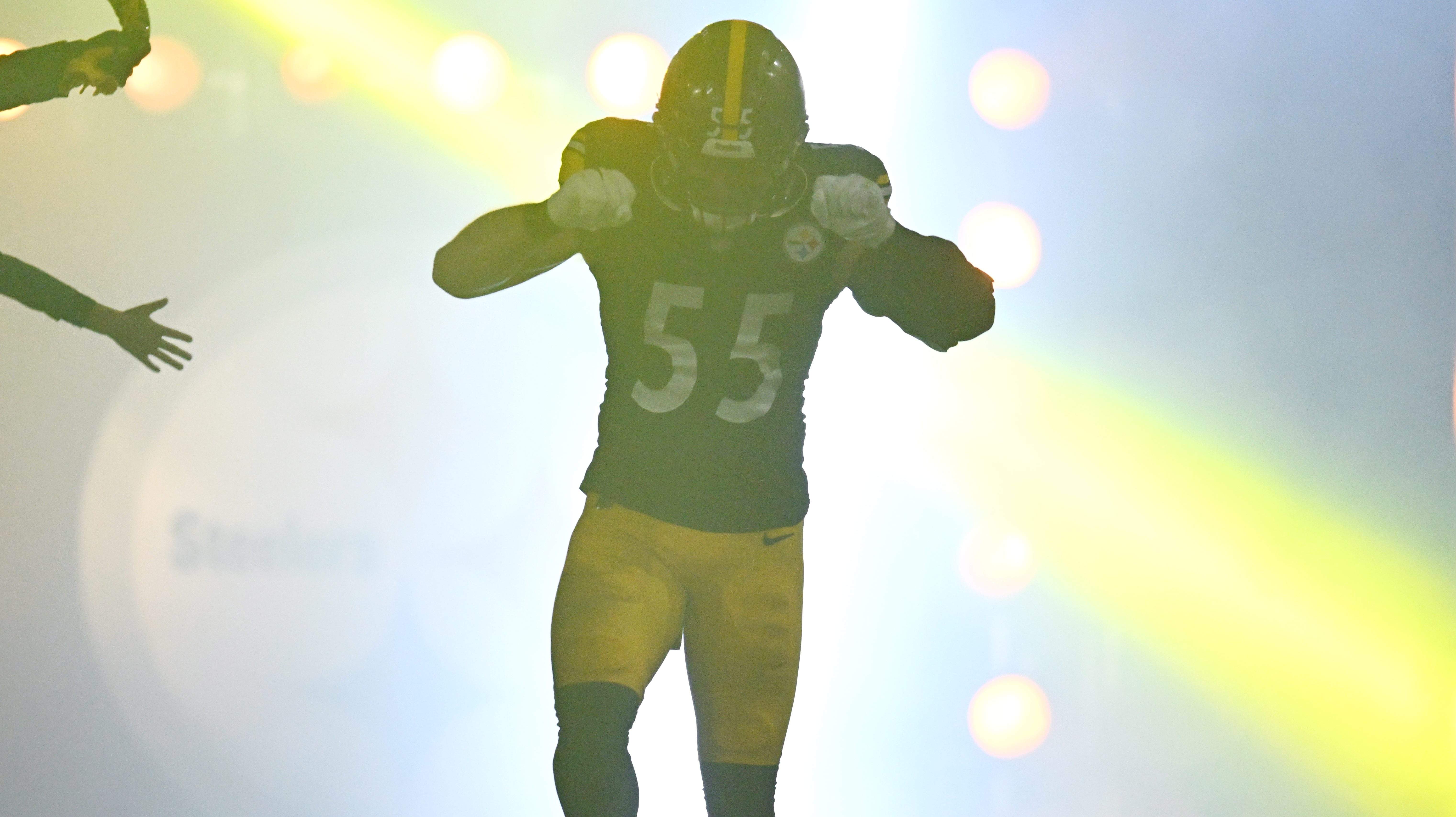 tennessee-titans-v-pittsburgh-steelers-pittsburgh-pennsylvania-november-02-cole-holcomb-e1787846328444.jpg?quality=65&strip=all
