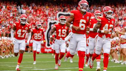 Chiefs Make Surprising Shift With NFL’s Third-Youngest Roster