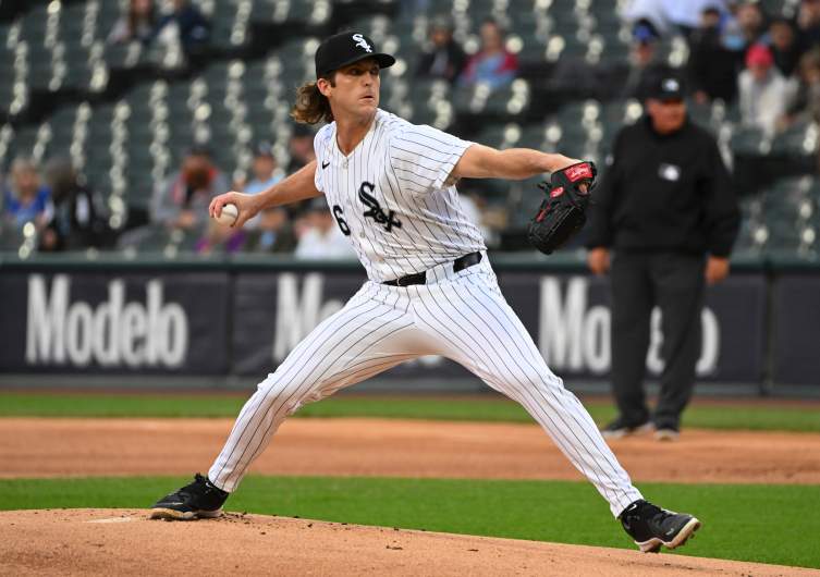 Toronto Blue Jays v Chicago White Sox