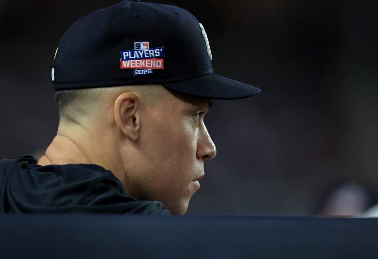 Toronto Blue Jays v New York Yankees
