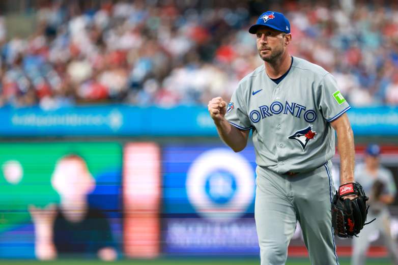 Toronto Blue Jays v Philadelphia Phillies