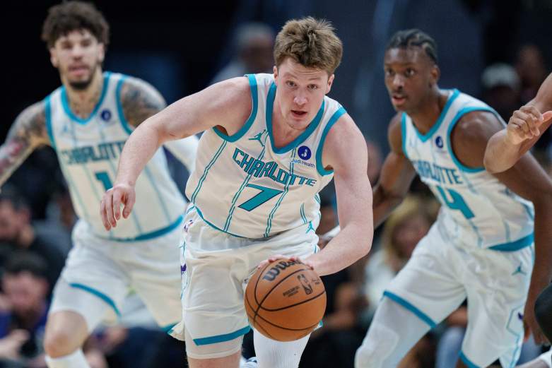 Toronto Raptors v Charlotte Hornets