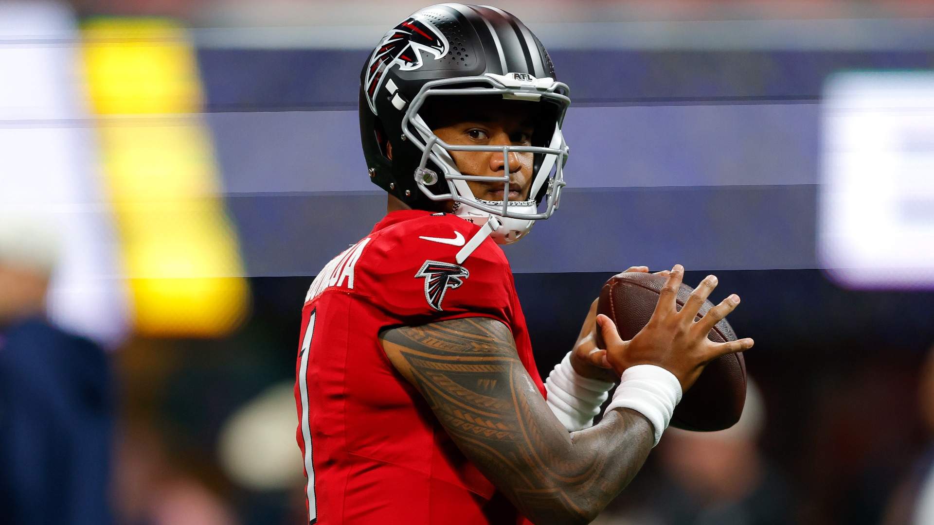tua-tagovailoa-atlanta-falcons_25d0fa.jpg?quality=65&strip=all