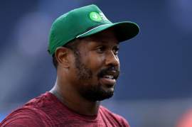 San Francisco 49ers Urged to Sign 8-Time Pro Bowler Before NFL Season