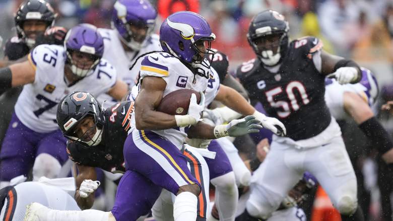 Aaron Jones Chicago Bears News