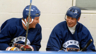 Blues Legend Brett Hull Shares Hilarious Story From Playing With Wayne Gretzky