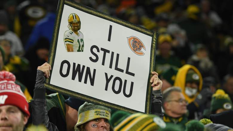 Aaron Rodgers Sign