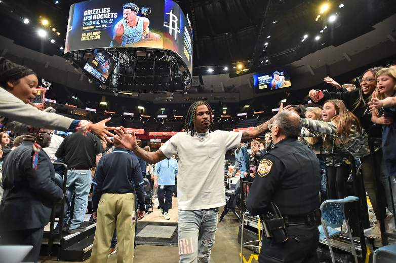 Ja Morant high-fives Grizzlies fans