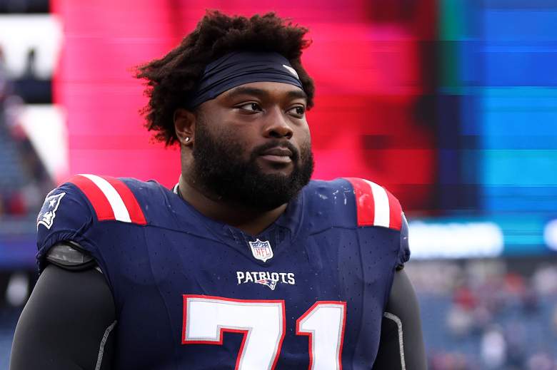 Mike Onwenu New England Patriots