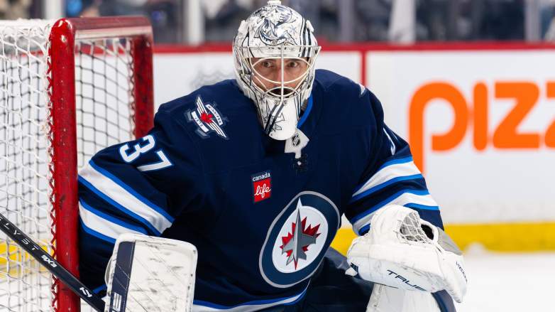 Connor Hellebuyck