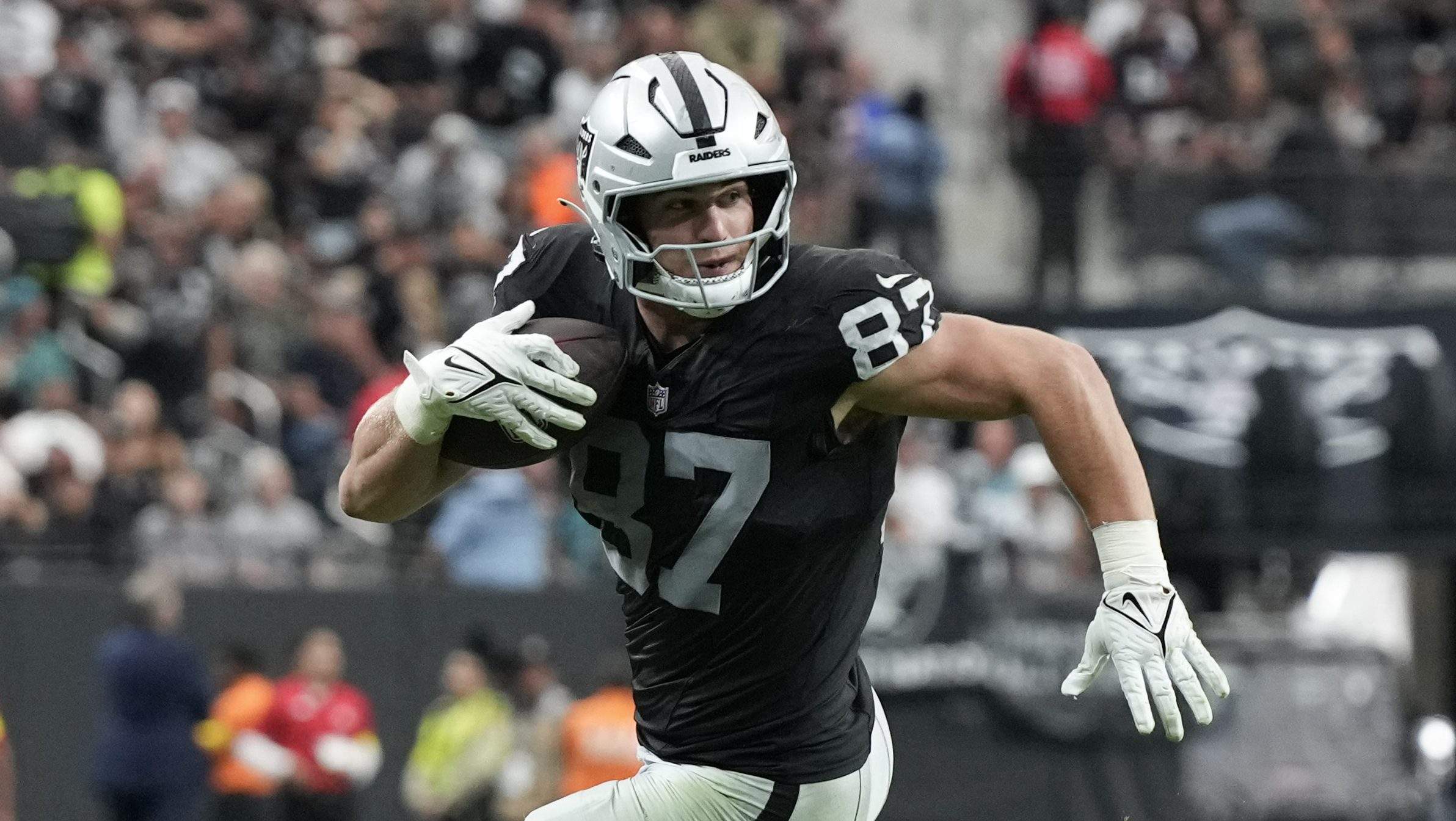 Michael Mayer Las Vegas Raiders Brock Bowers