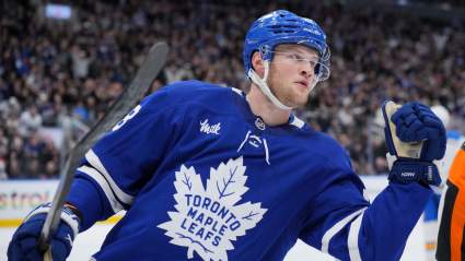 Trade Pitch Sees Maple Leafs Dealing Fan-Favorite Forward for Light Return