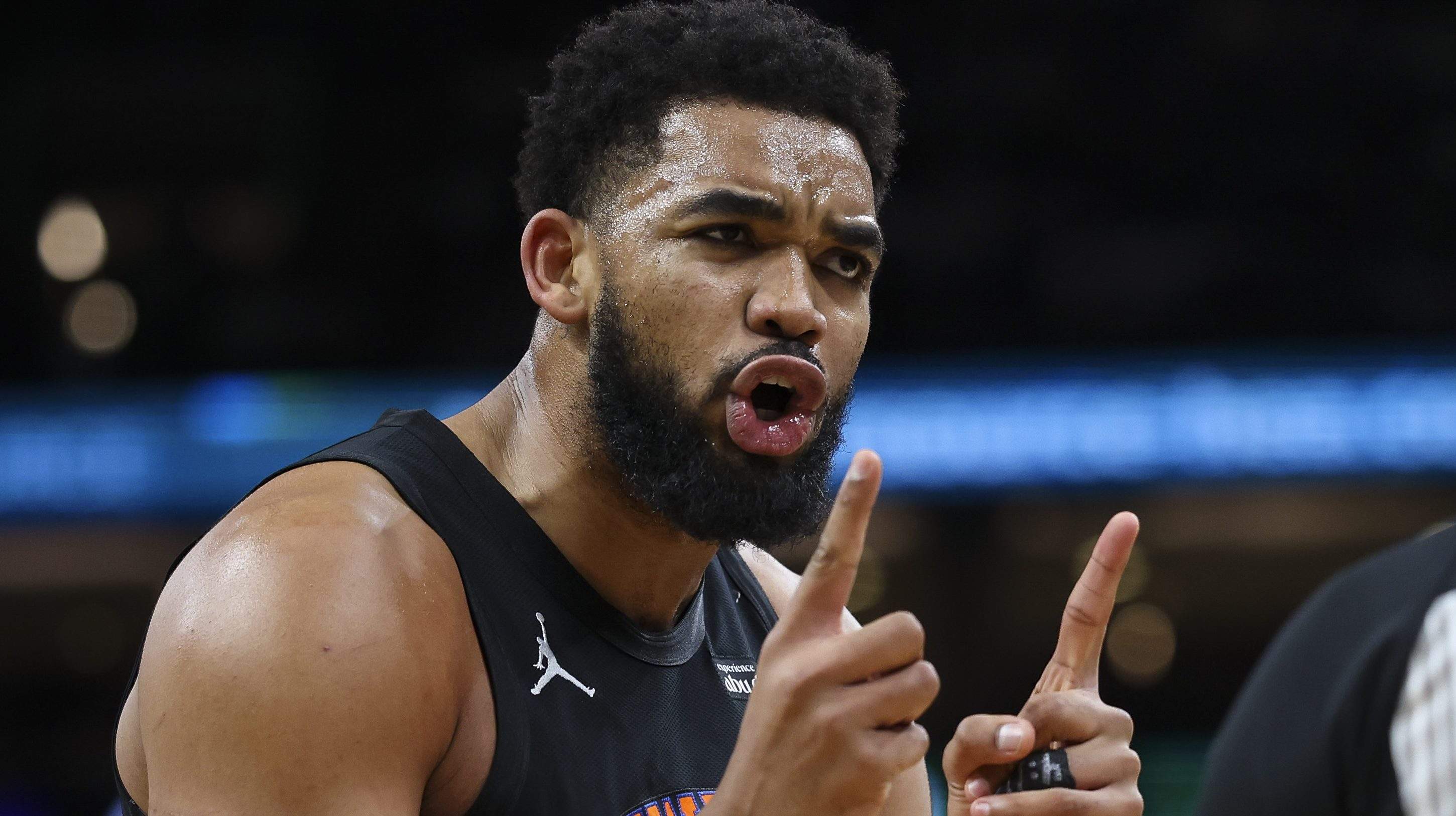Knicks Karl-Anthony Towns Called Out Over ‘Complaining'