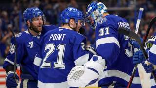 Lightning Trade 7-Year NHL Goalie to Senators