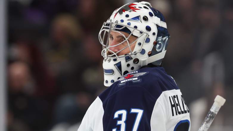 Connor Hellebuyck