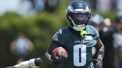 Eagles’ 4,322-Yard Underused Pass Catcher Could Be Traded Before Deadline: Report