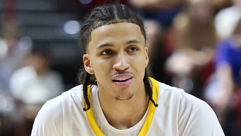 Cameron Carr #43 of the Los Angeles Lakers