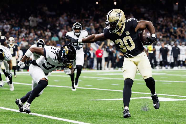 Audric Estime runs for the Saints in the 2026 preseason.