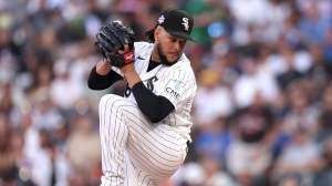Luis Castillo #58 of the Chicago White Sox pitches during the third inning against the New York Mets at Rate Field on August 22, 2026 in Chicago, Illinois.