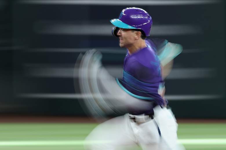 Corbin Carroll sprints around the bases for the Diamondbacks.