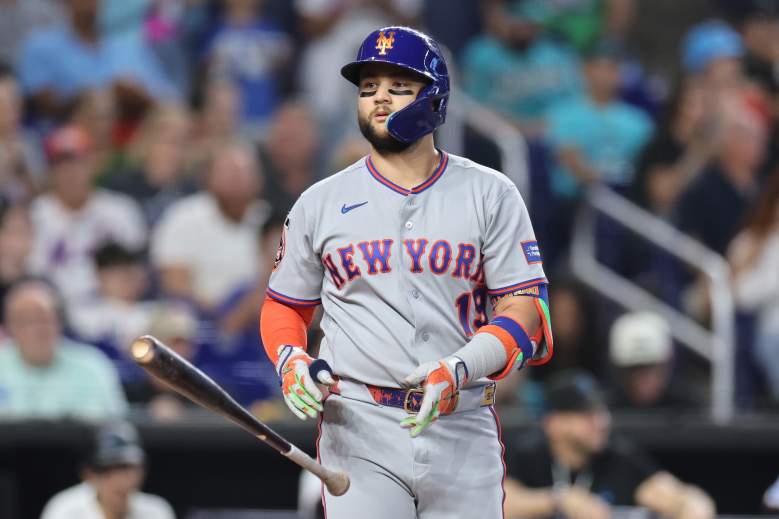 Bo Bichette tosses his bat aside for the Mets.