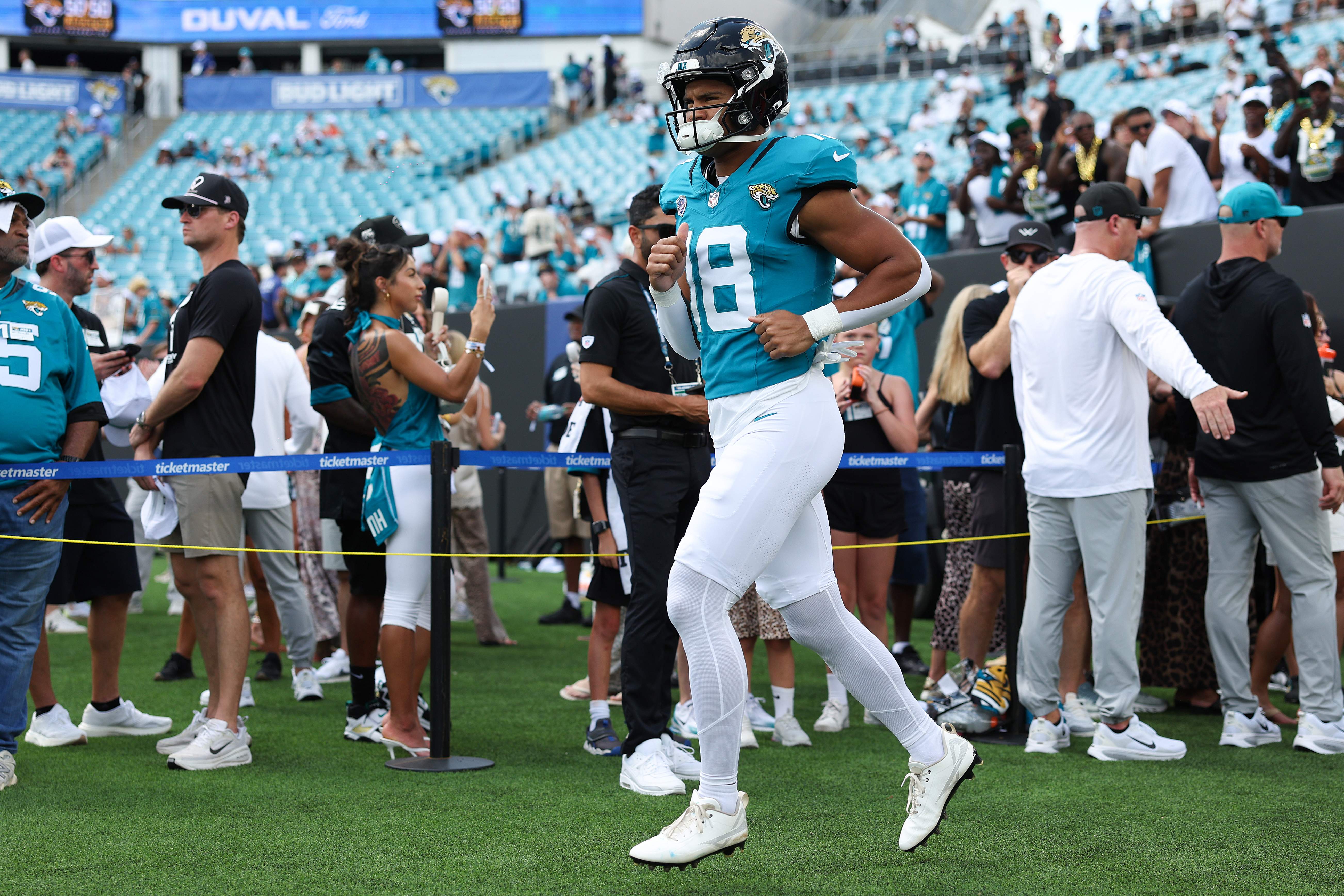 Jaguars-Browns Temperature: Weather Expected to Bring Intense 'Feels Like' Heat on Field