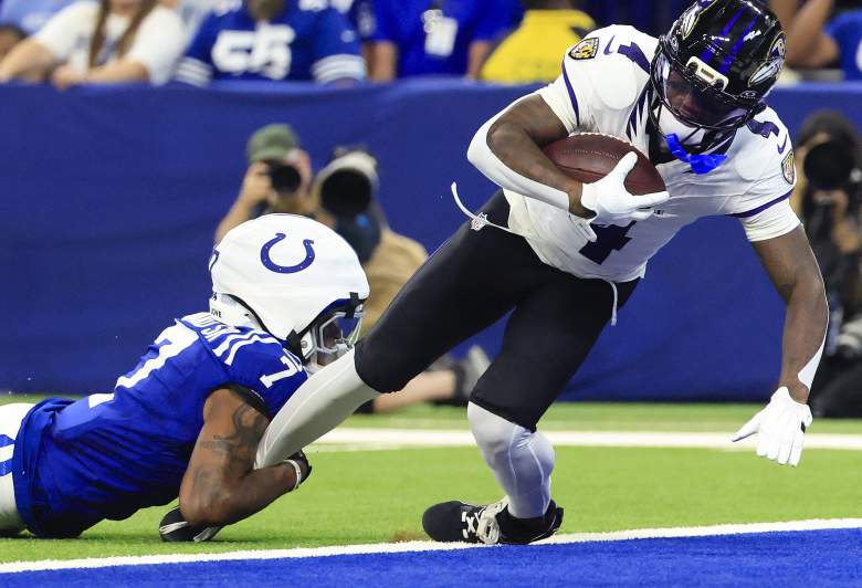 Charvarius Ward tries to bring down Zay Flowers.