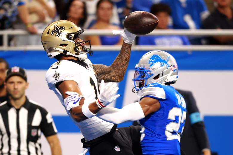 Devaughn Vele makes a catch for the Saints in Week 1 against the Lions.