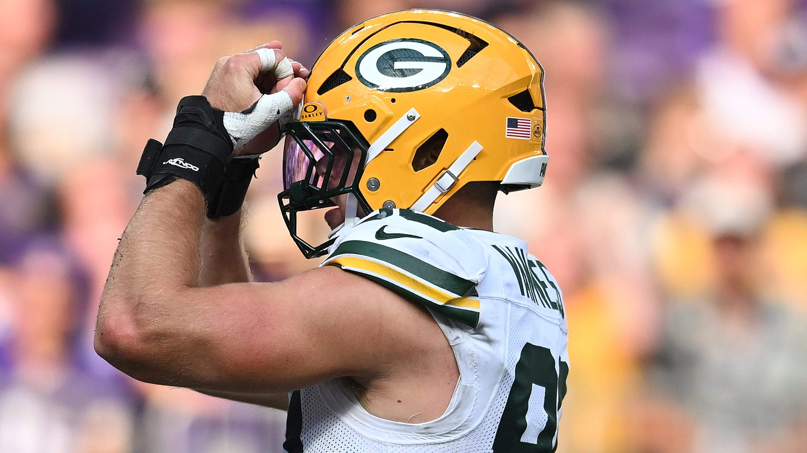 Packers Get Mixed Updates on Defensive Line Pair in Concussion Protocol