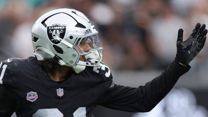Klint Kubiak Provides Key Update on Injured Raiders Rookie