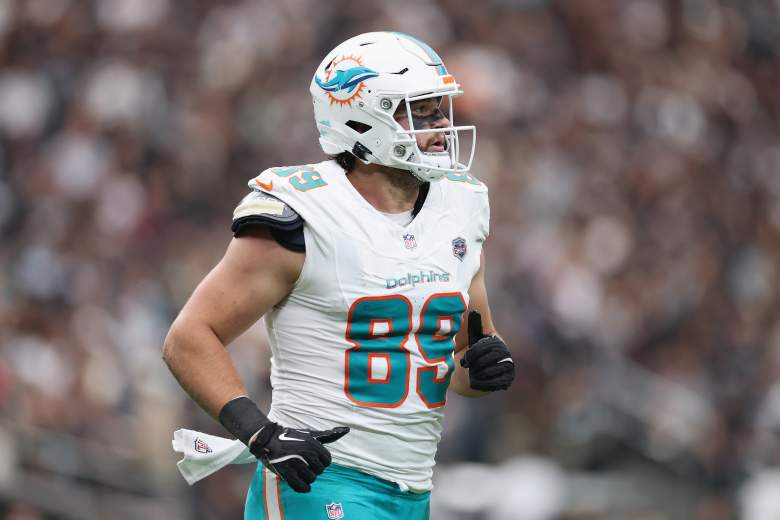 Will Kacmarek played 14 snaps for the Dolphins in Week 1.