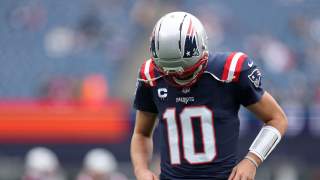 Patriots QB’s Biggest Problem Revealed by NFL Coaching Legend