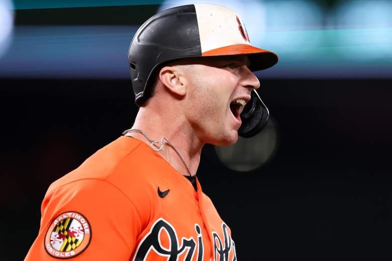 Pete Alonso celebrates with the Orioles.