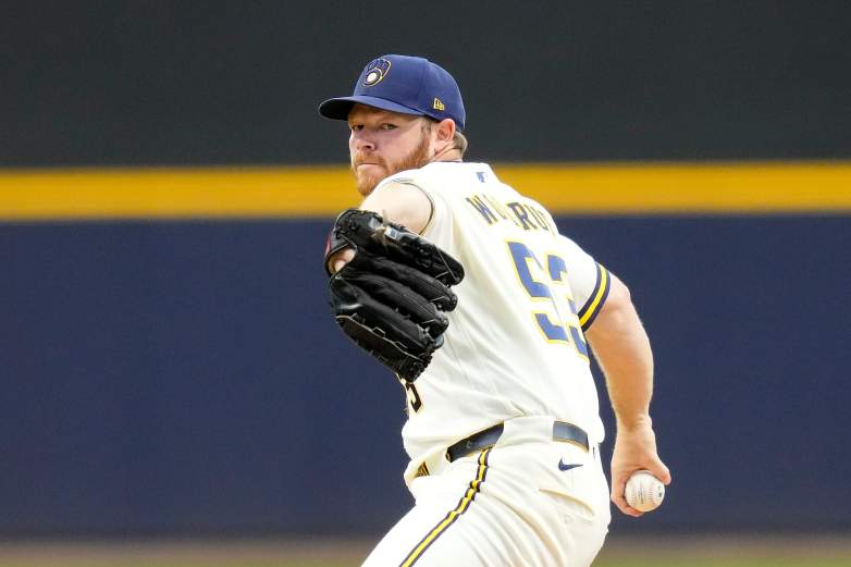 Arizona Diamondbacks v Milwaukee Brewers