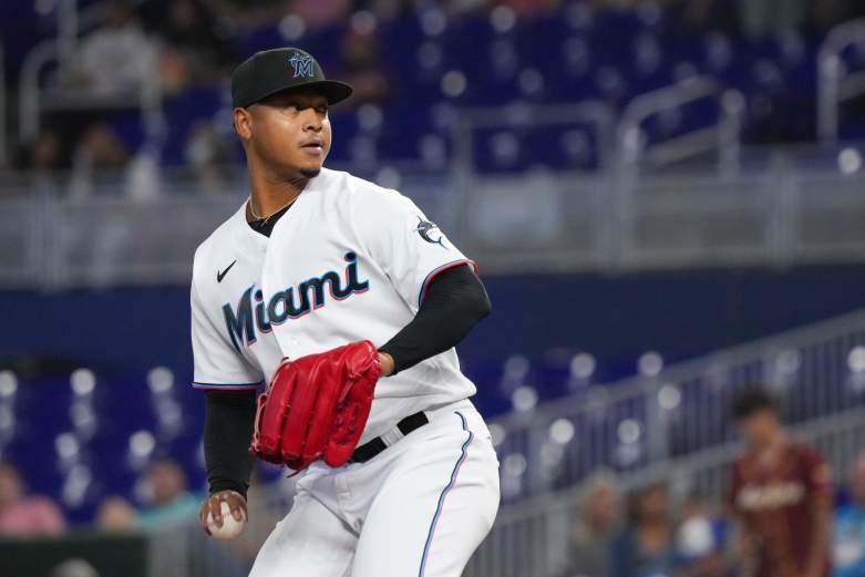 Atlanta Braves v Miami Marlins
