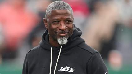 Jets Add 2 Wide Receivers, Veteran All-Pro to Roster for Lions Game