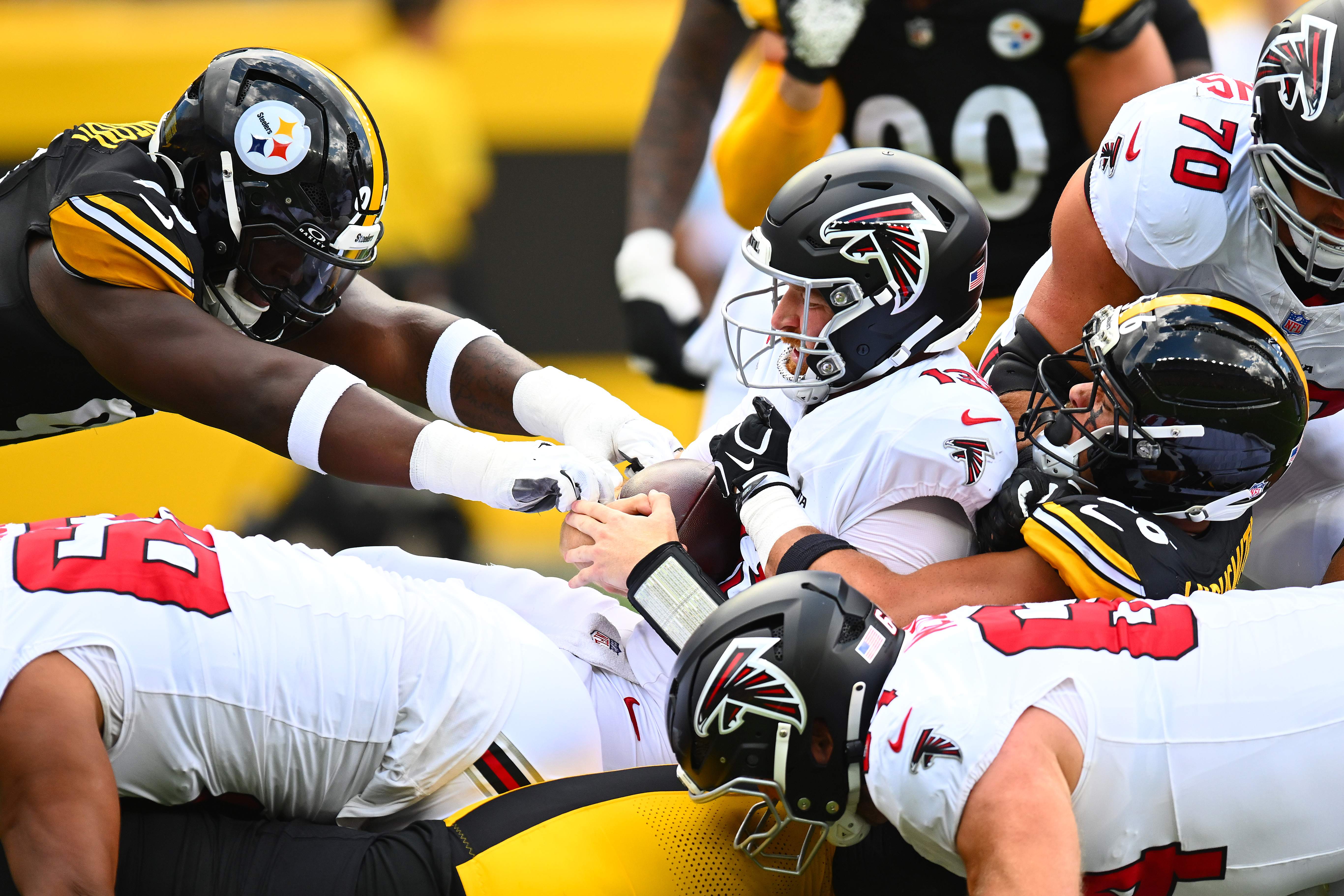 Atlanta Falcons v Pittsburgh Steelers