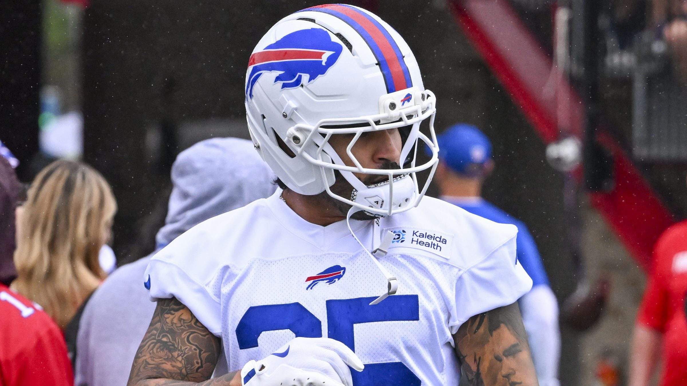 buffalo-bills-training-camp-rochester-new-york-july-29-jimmy-ciarlo-e1789487138643.jpg?quality=65&strip=all