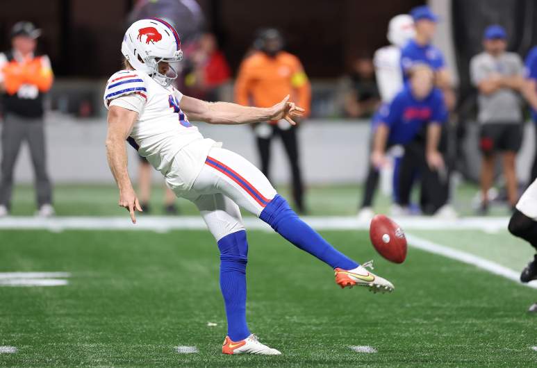 Buffalo Bills v Atlanta Falcons - NFL 2025