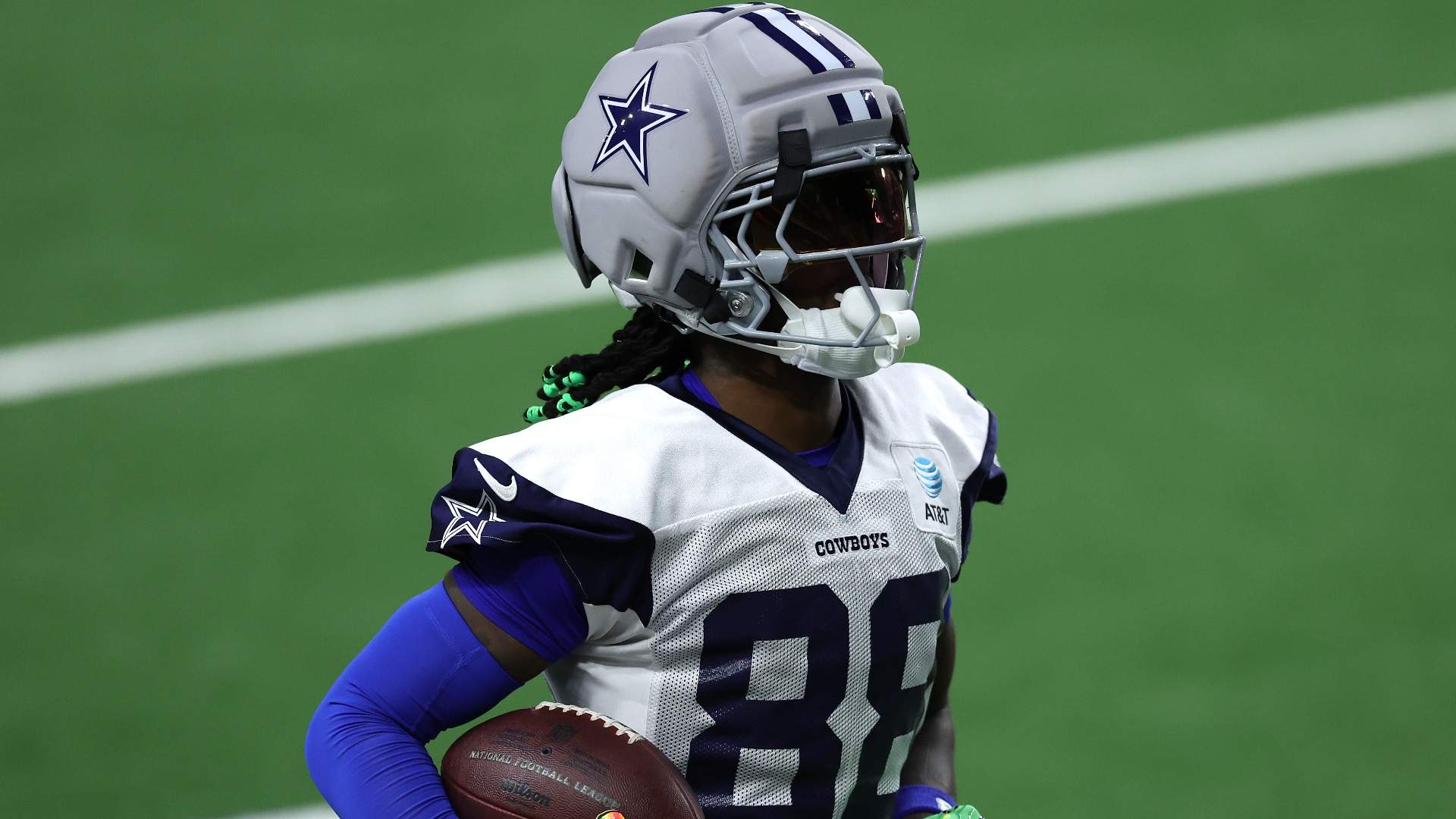 49ers Get Strong Take on Cowboys' CeeDee Lamb Before Trade Deadline