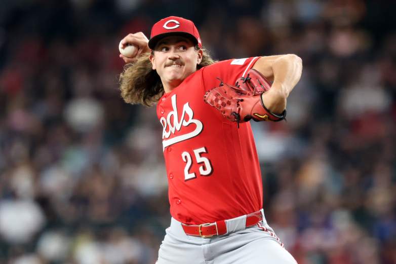 Cincinnati Reds v Arizona Diamondbacks