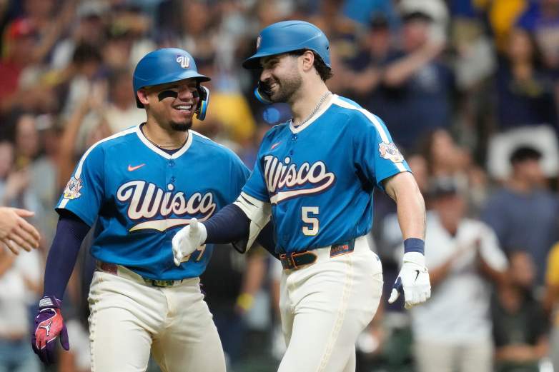Cincinnati Reds v Milwaukee Brewers