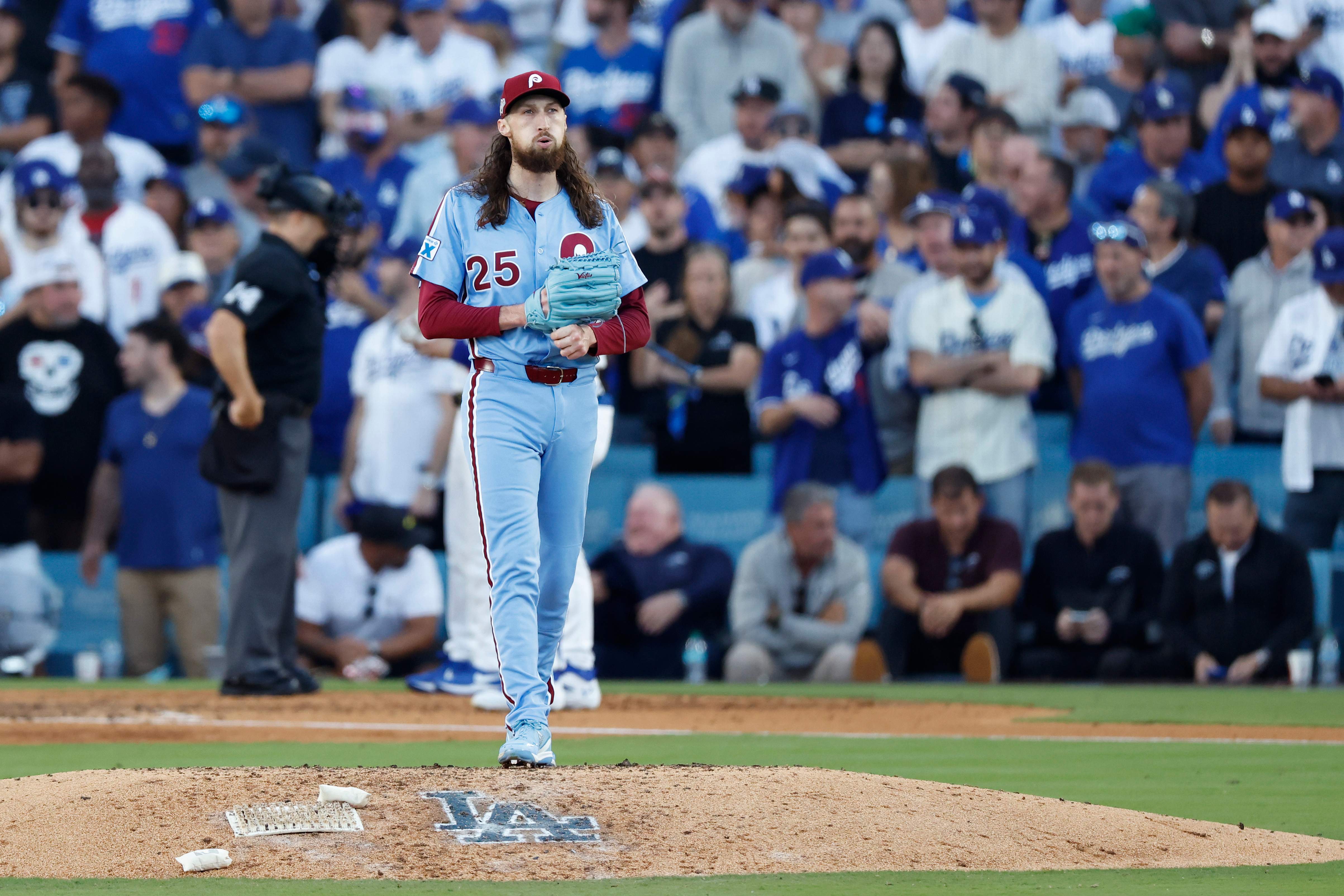 Division Series - Philadelphia Phillies v Los Angeles Dodgers - Game Four