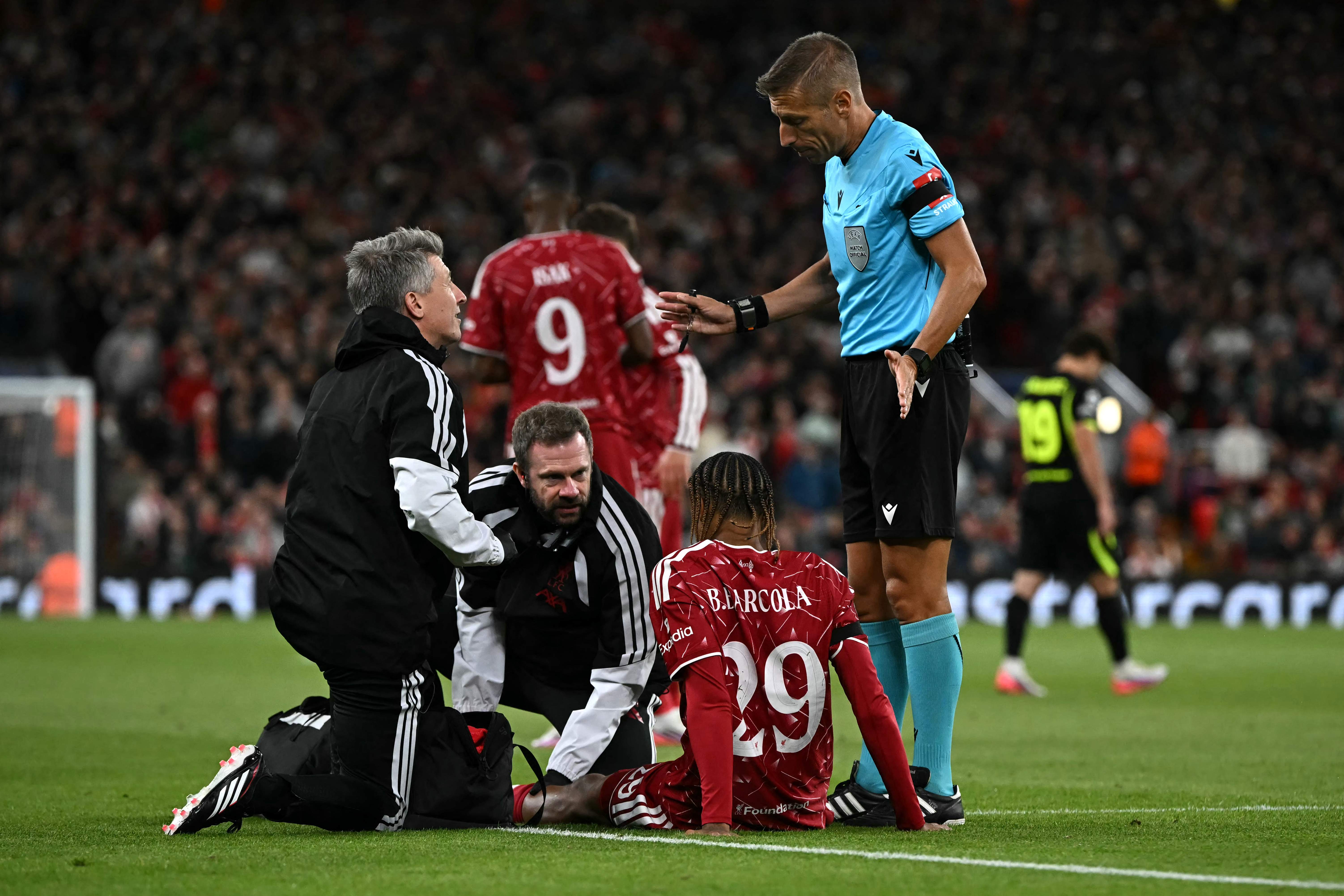Liverpool Fans Fear the Worst After Barcola's Champions League Night Ends in Concern